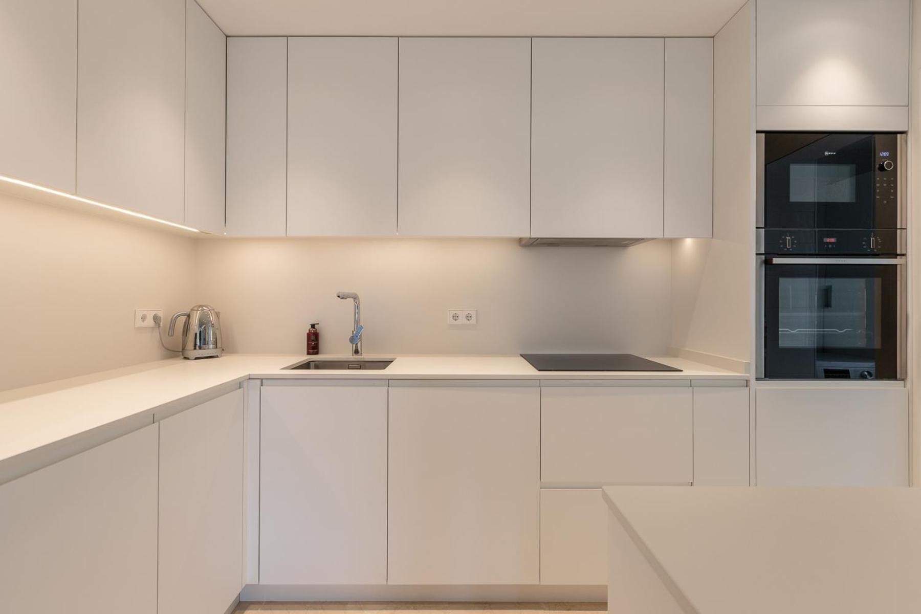 Lujoso Apartamento Con Piscina En Paseo Maritimo Marbella Exterior foto